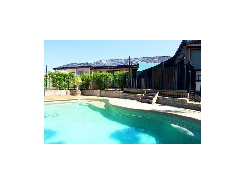 4 Tuross Avenue, Lake Haven NSW 2263