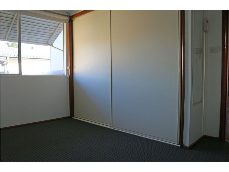 11 Koorana Avenue, Gorokan NSW 2263