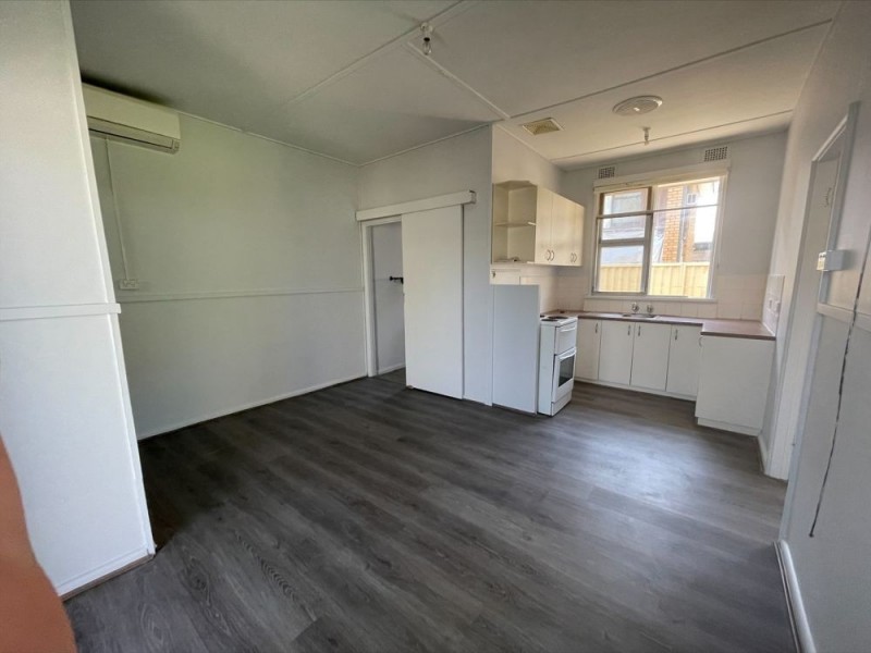 2/11 Wall Road, Gorokan NSW 2263