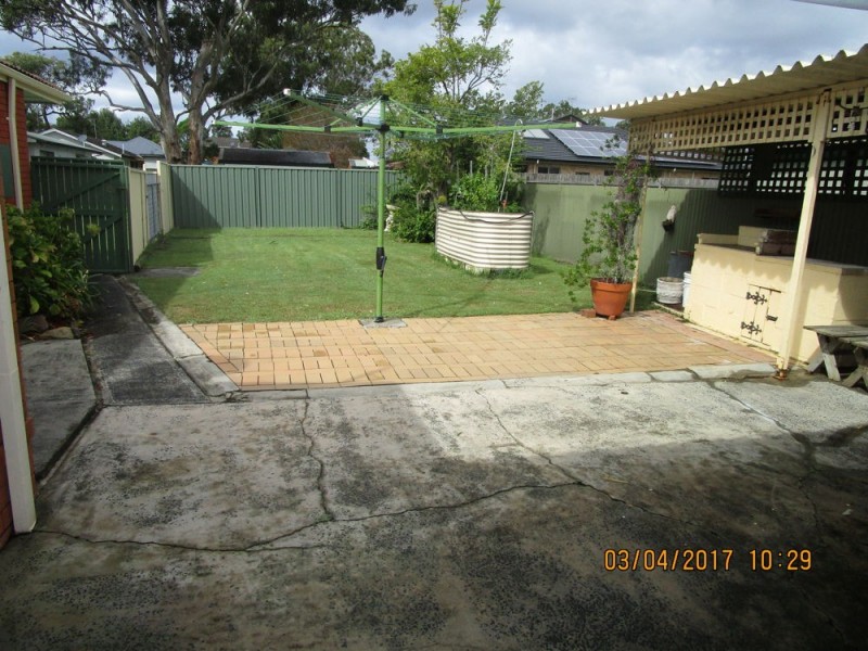 8 Brennon Road, Gorokan NSW 2263