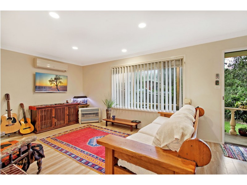 68 Northcott Avenue, Watanobbi NSW 2259