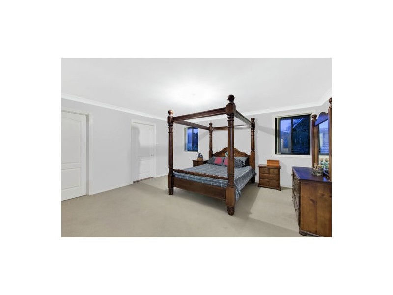 40 Foxtail Crescent, Woongarrah NSW 2259