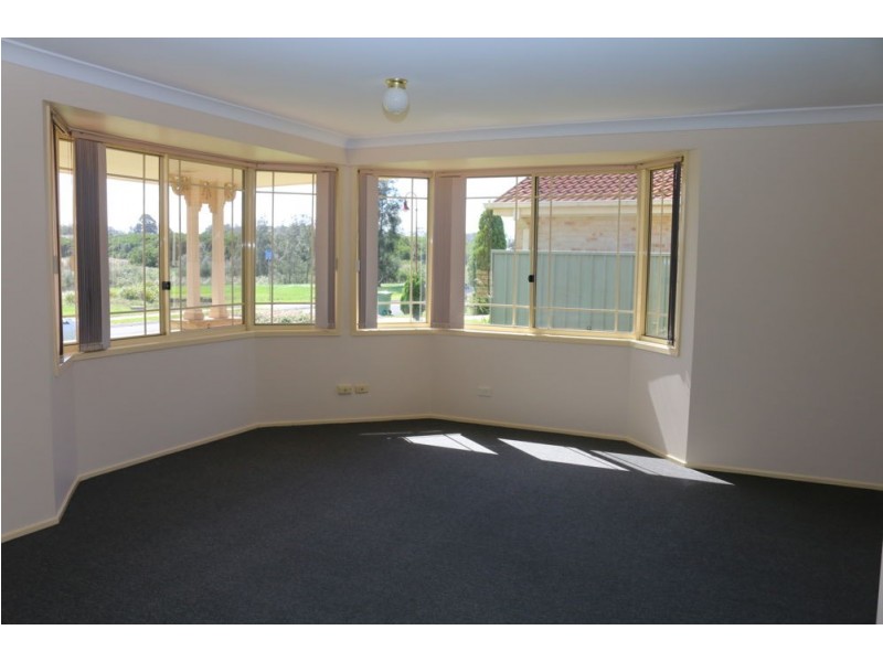 19 Sterling Way, Hamlyn Terrace NSW 2259