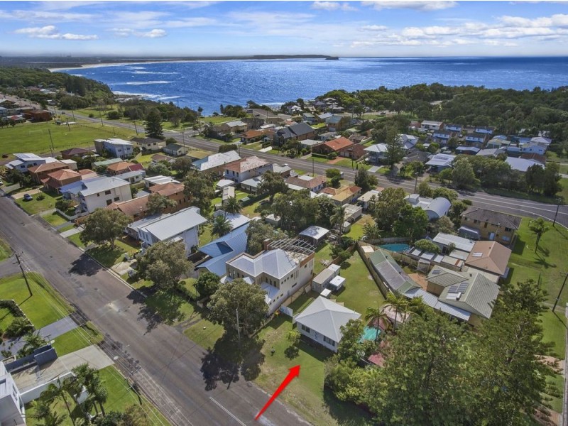 54 Soldiers Point Drive, Norah Head NSW 2263