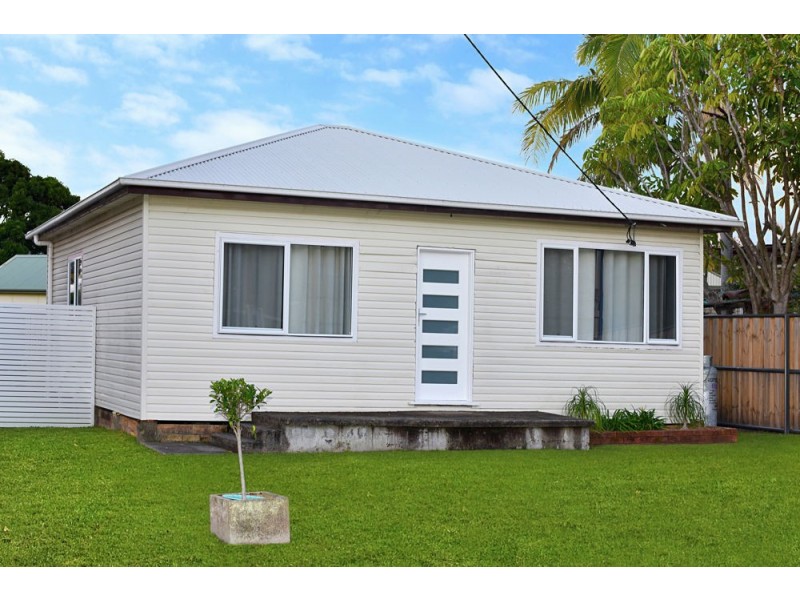 54 Soldiers Point Drive, Norah Head NSW 2263