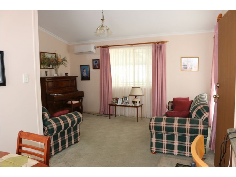 237 Evans Road, Canton Beach NSW 2263