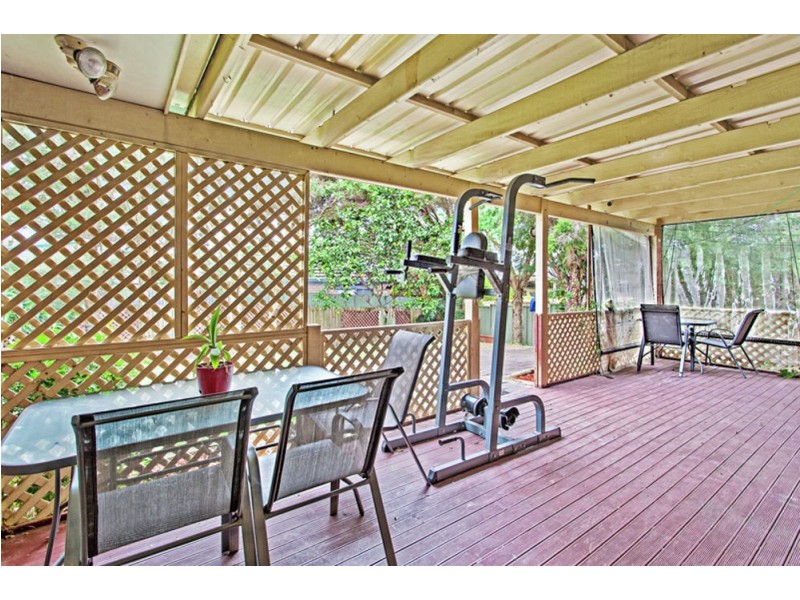 11 Guardian Road,, Watanobbi NSW 2259