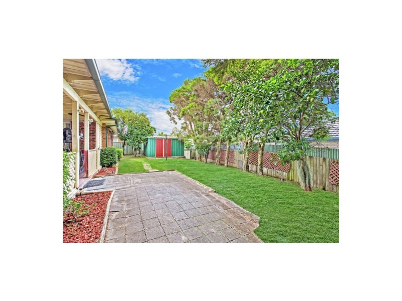 11 Guardian Road,, Watanobbi NSW 2259