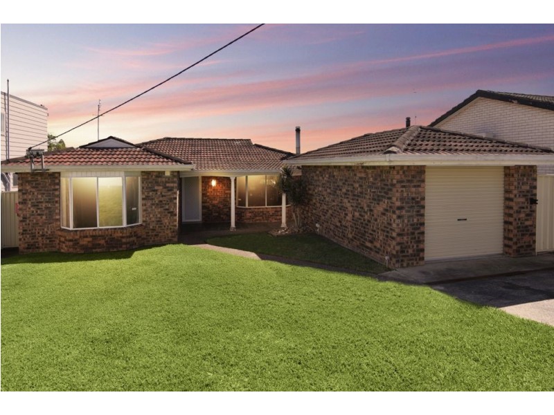 40 Phyllis Avenue, Kanwal NSW 2259