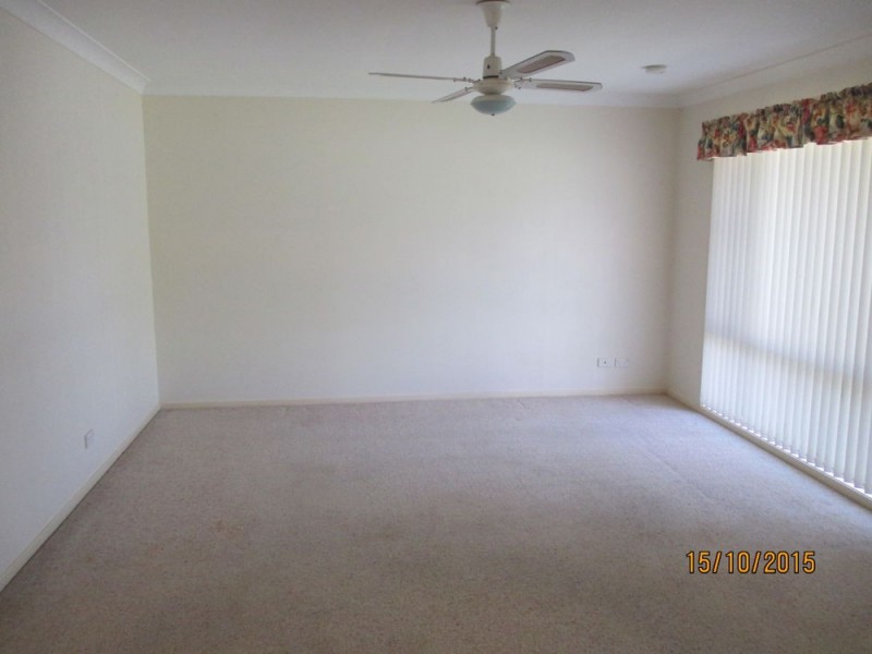 12a Malvina Parade, Gorokan NSW 2263