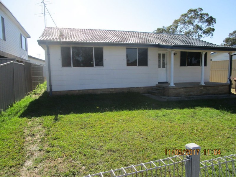 21 Melrose Avenue, Gorokan NSW 2263