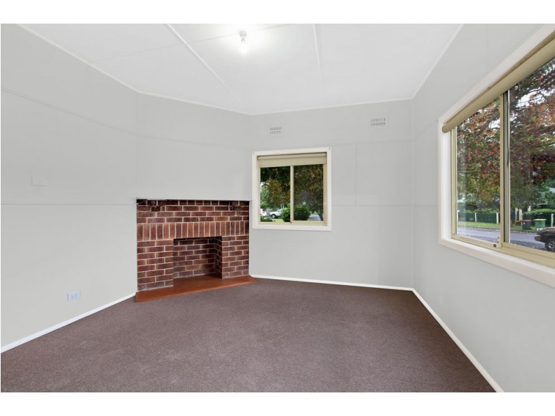 42 Panonia Road, Wyong NSW 2259