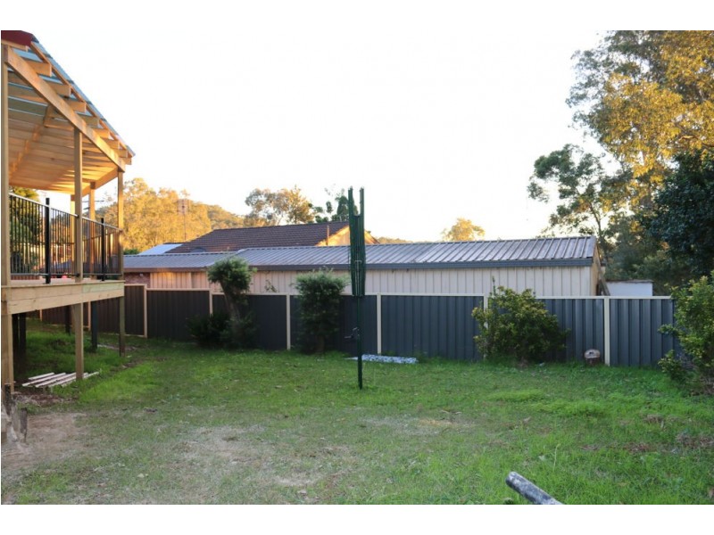 35 Dunrossil Avenue, Watanobbi NSW 2259