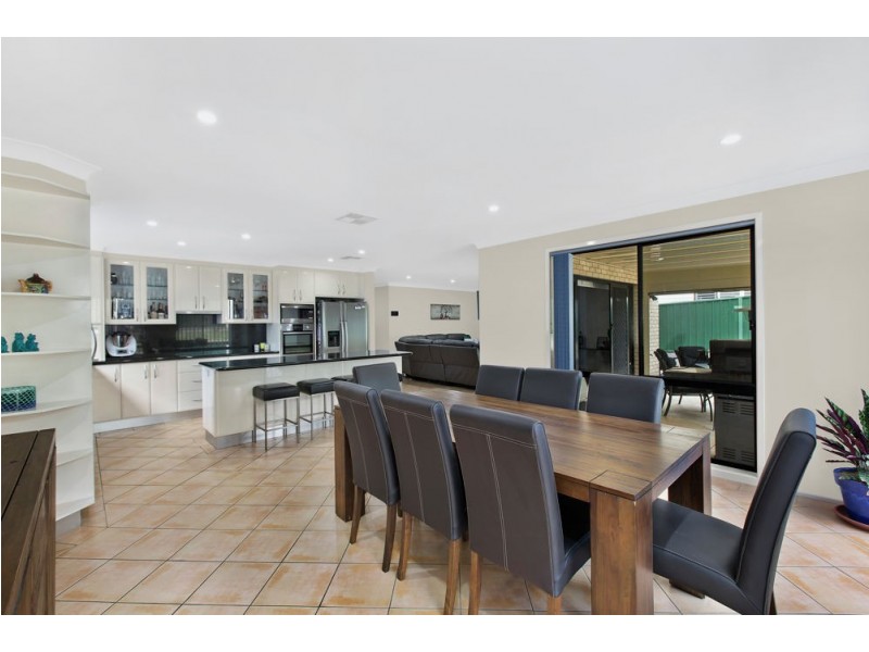 13 South Street, Killarney Vale NSW 2261