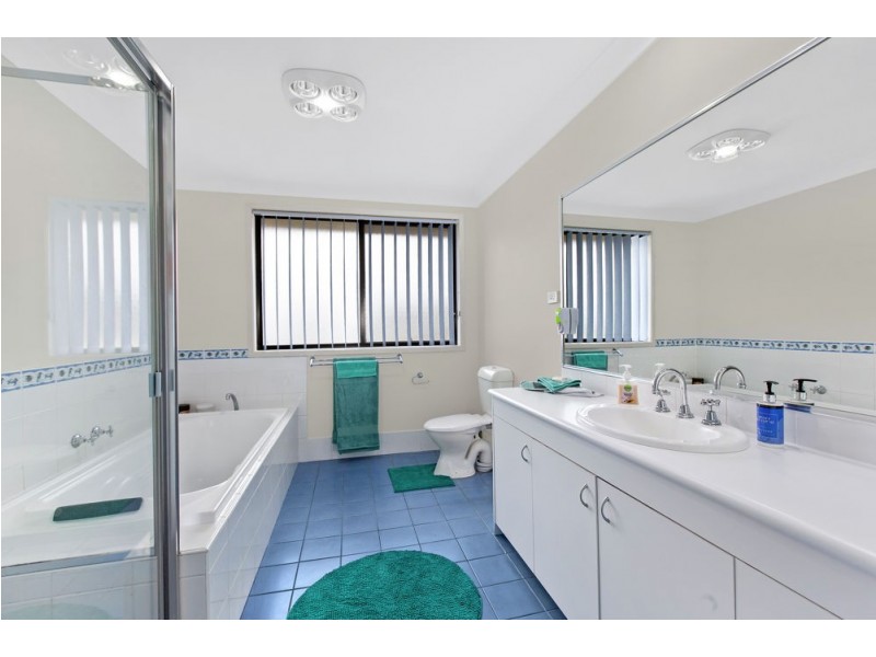 13 South Street, Killarney Vale NSW 2261