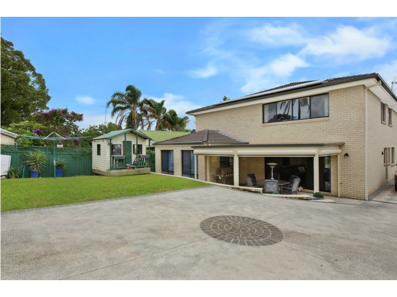 13 South Street, Killarney Vale NSW 2261