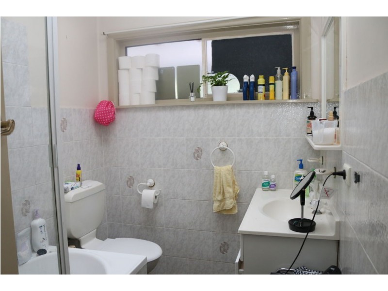 2 Leppington Street, Wyong NSW 2259