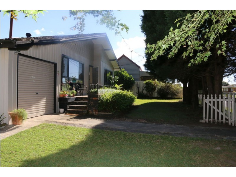 2 Leppington Street, Wyong NSW 2259