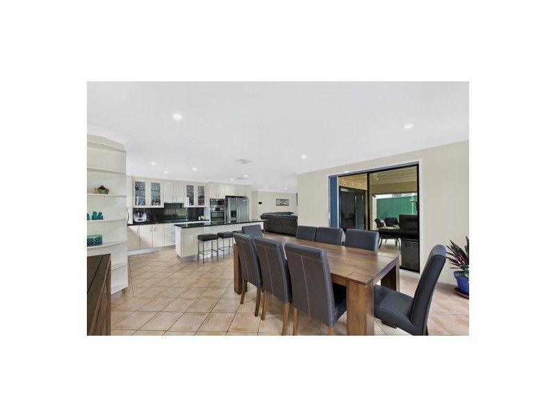 13 South Street, Killarney Vale NSW 2261