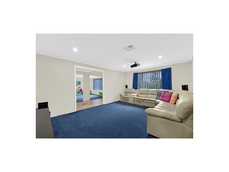 13 South Street, Killarney Vale NSW 2261