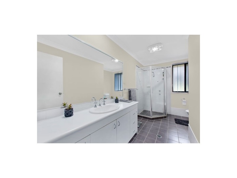 13 South Street, Killarney Vale NSW 2261