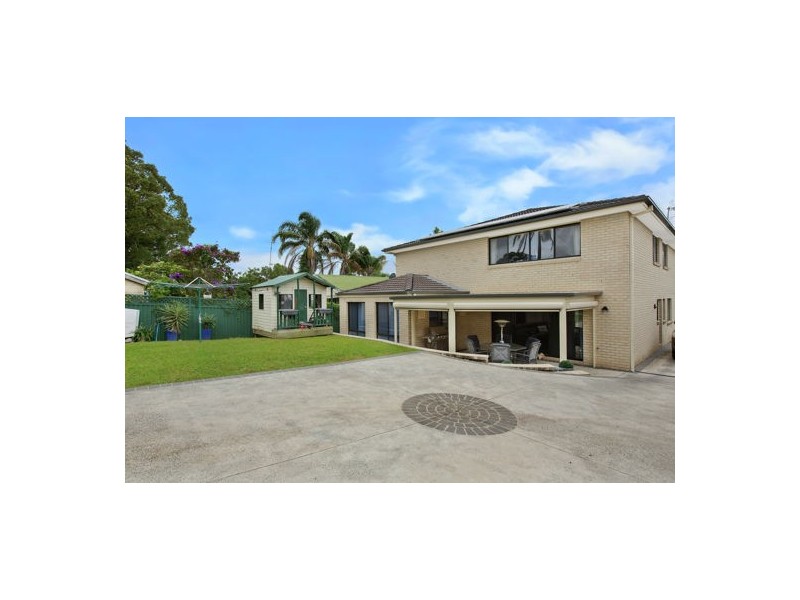 13 South Street, Killarney Vale NSW 2261