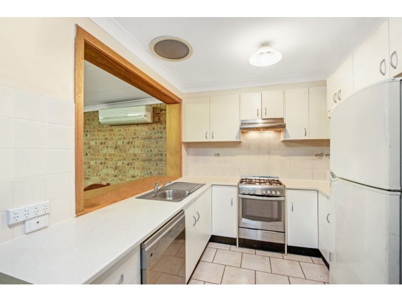 35 Fishburn Crescent, Watanobbi NSW 2259