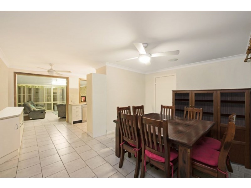 35 Fishburn Crescent, Watanobbi NSW 2259