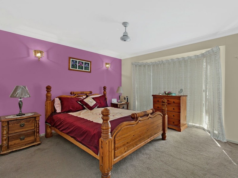 27 Clarkson Lane, Lake Haven NSW 2263