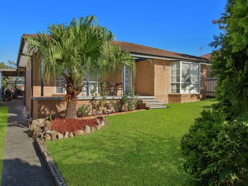 27 Clarkson Lane, Lake Haven NSW 2263