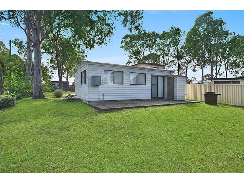 23 Liamena Avenue, San Remo NSW 2262