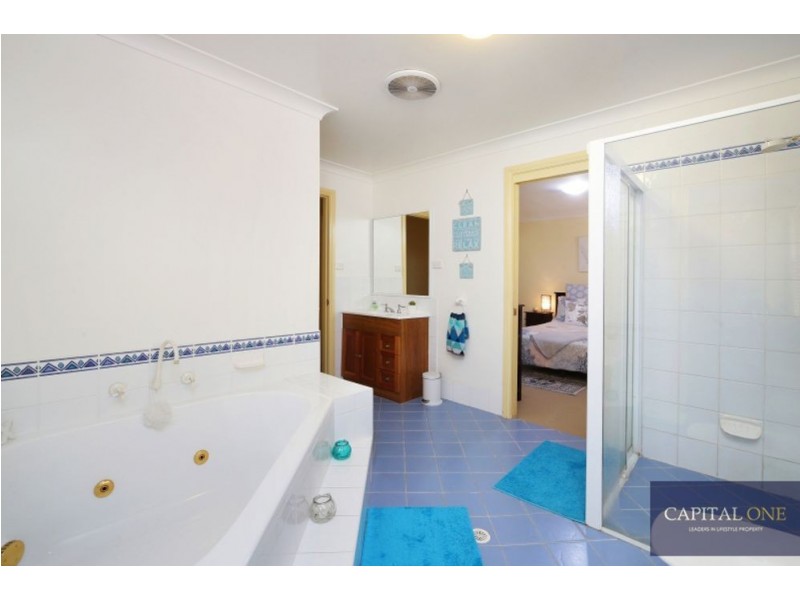 166 Woodbury Park Drive, Mardi NSW 2259