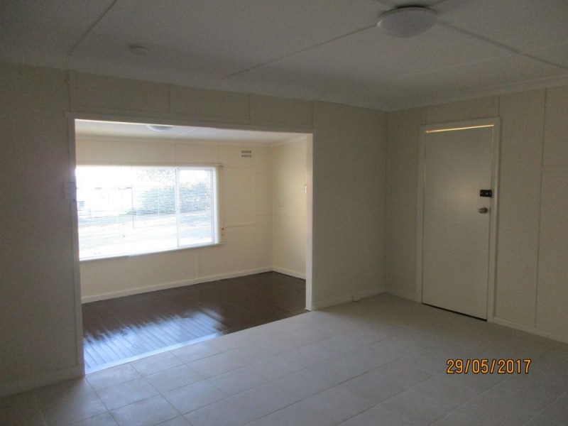 14 Beach Parade, Canton Beach NSW 2263