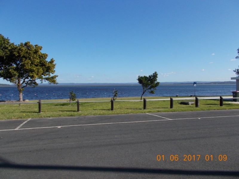 14 Beach Parade, Canton Beach NSW 2263