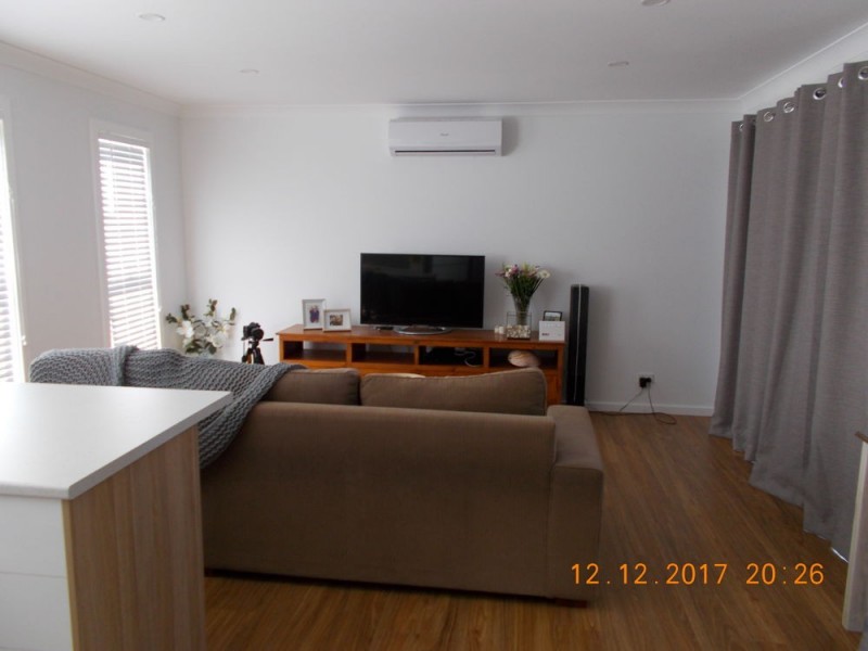 2a Cochrane Avenue, Canton Beach NSW 2263