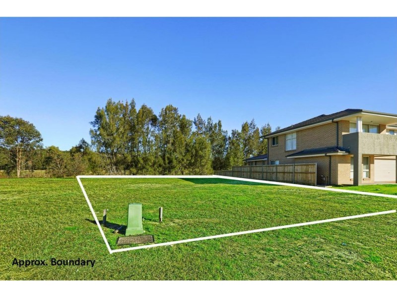 14 Windsorgreen Drive, Wyong NSW 2259