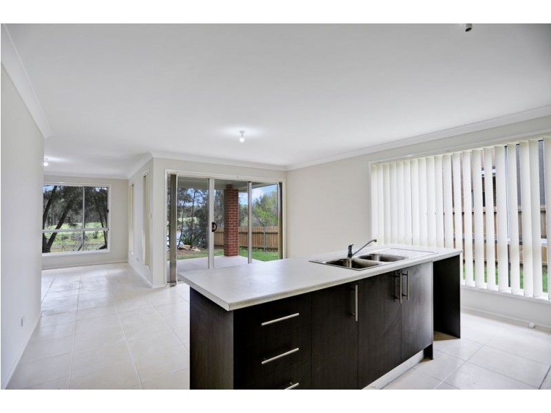 1 Windsorgreen Drive, Wyong NSW 2259