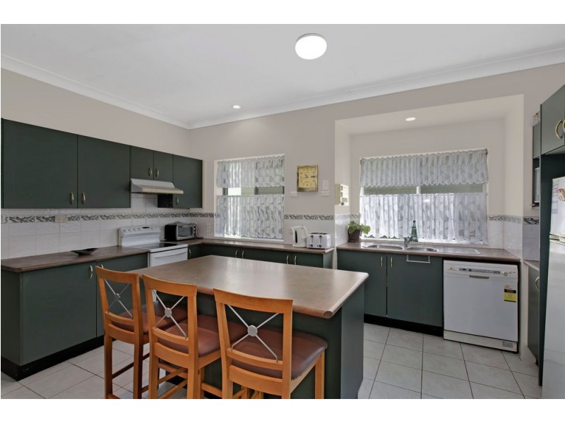 95 Tuggerawong Road, Wyongah NSW 2259