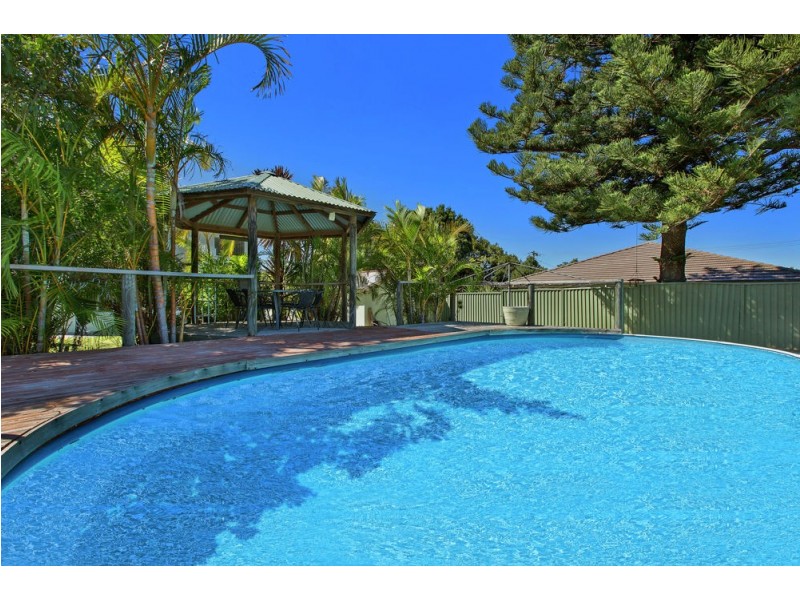 95 Tuggerawong Road, Wyongah NSW 2259