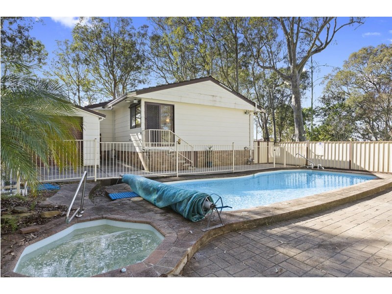 56 Wahroonga Road, Kanwal NSW 2259