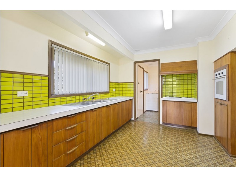 56 Wahroonga Road, Kanwal NSW 2259