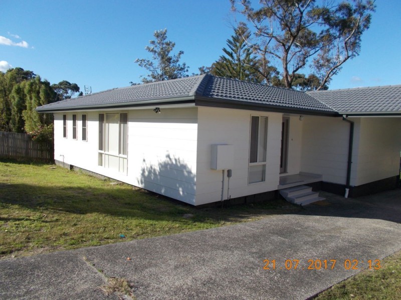 10 Kynan Close, Lake Haven NSW 2263