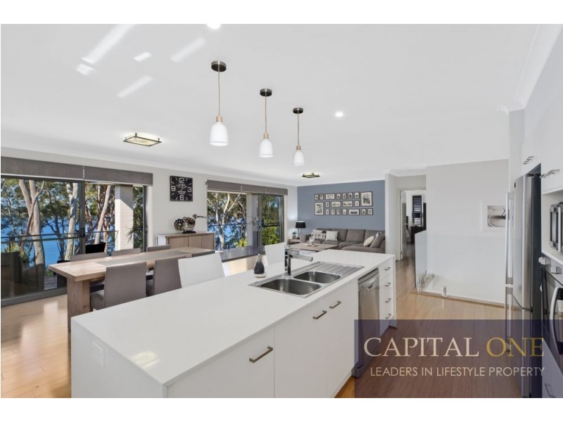 19 Halwin Close, Wyee Point NSW 2259