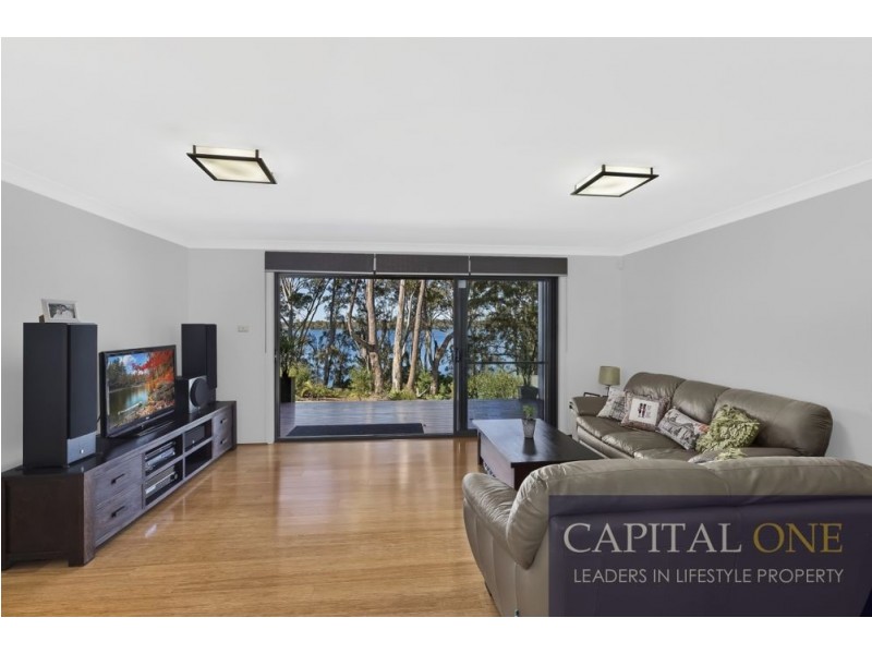 19 Halwin Close, Wyee Point NSW 2259