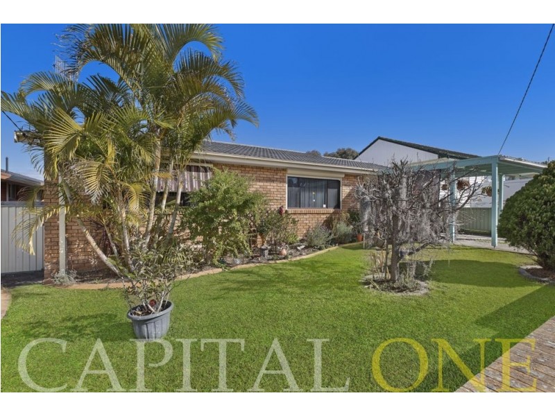 54 Balmoral Drive, Gorokan NSW 2263