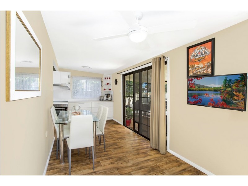 20 Third Avenue, Toukley NSW 2263