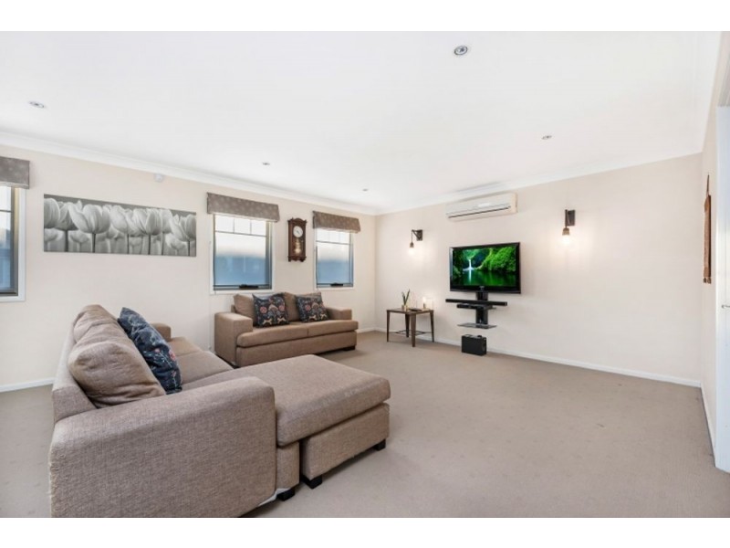 3 Warrigal Road, Woongarrah NSW 2259