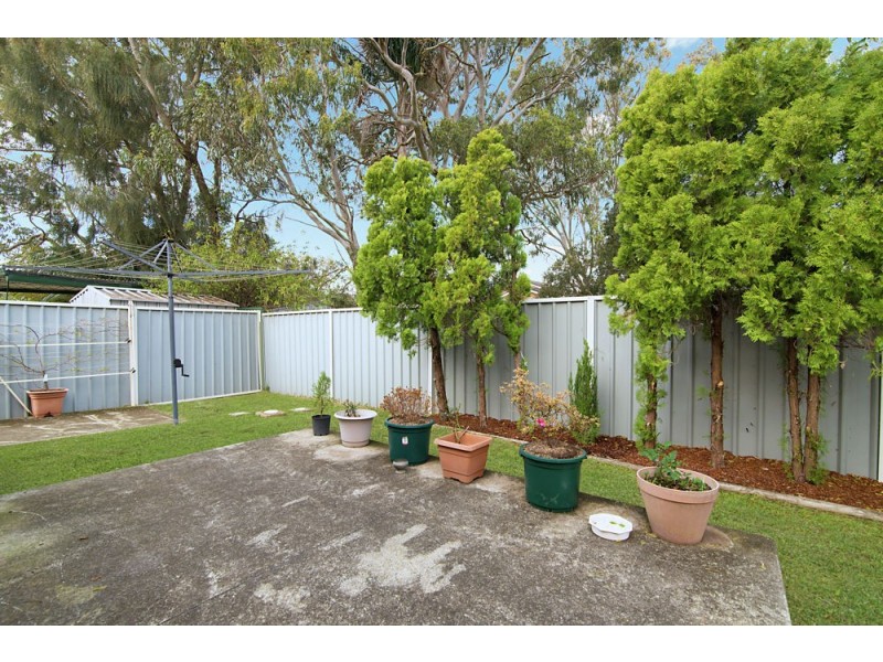 2/3 Kalulah Avenue, Gorokan NSW 2263