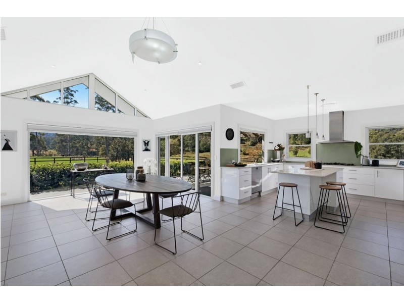 143 Stinsons Lane, Yarramalong NSW 2259