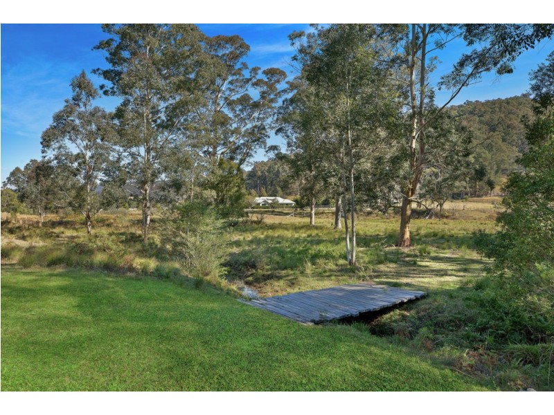 143 Stinsons Lane, Yarramalong NSW 2259
